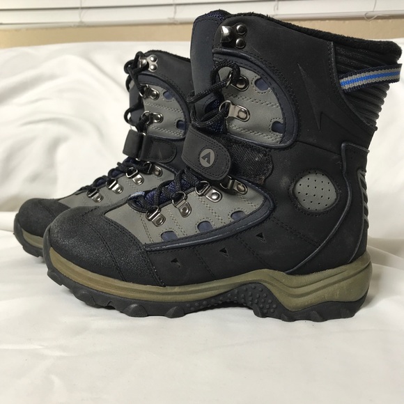 airwalk snowboard boots